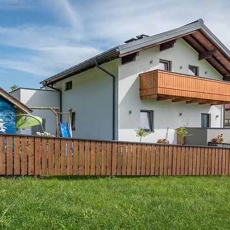 Apartamento Haus Moesenlechner Maishofen Exterior foto