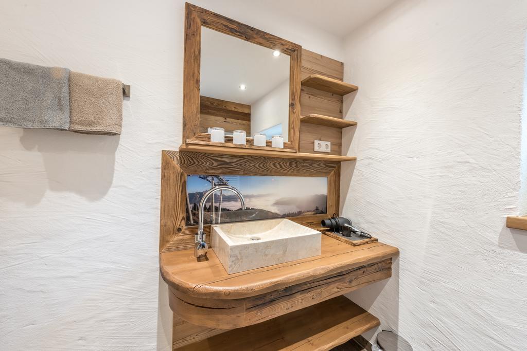 Apartamento Haus Moesenlechner Maishofen Exterior foto